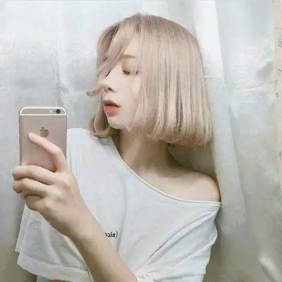 桥头咖啡屋